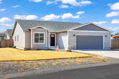 566 Metolius Street, Culver, OR 97734