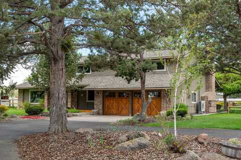 65161 Highland Road, Bend, OR 97703