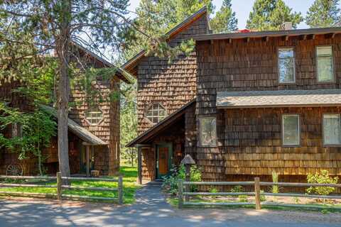 57111 Brassie Lane, Sunriver, OR 97707