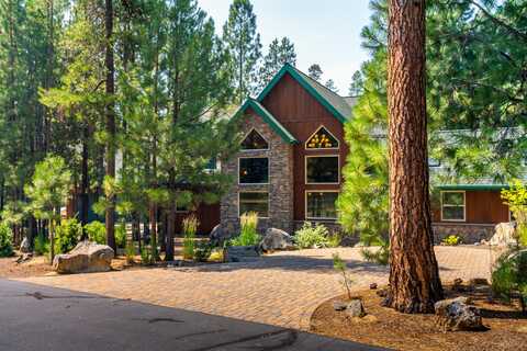 14232 Clearwater Lane, La Pine, OR 97739