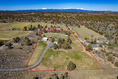 22390 McArdle Road, Bend, OR 97702