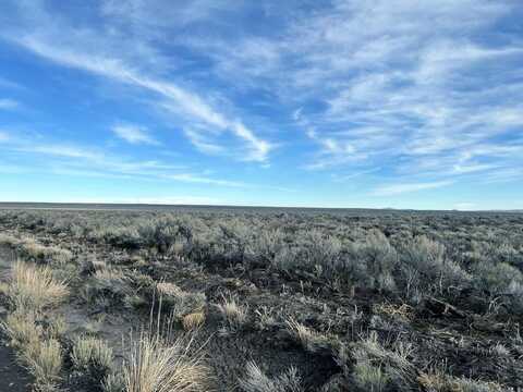 Lost Forest Lane, Christmas Valley, OR 97641