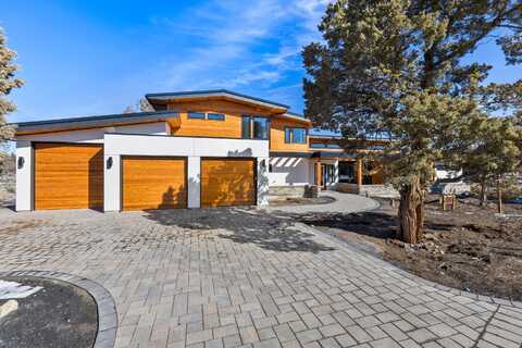 23118 Watercourse Way, Bend, OR 97701