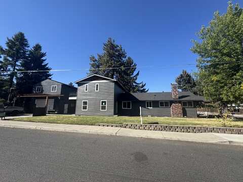 575 NE Olney Avenue, Bend, OR 97701