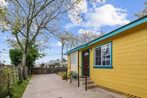 1166 San Pablo AVE, SEASIDE, CA 93955