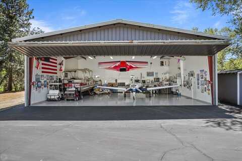 20944 Woodside WAY, GROVELAND, CA 95321