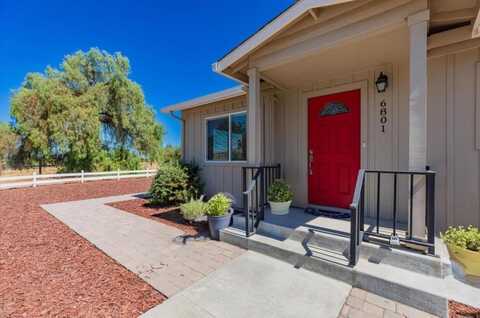 6801 F ST, TRES PINOS, CA 95075