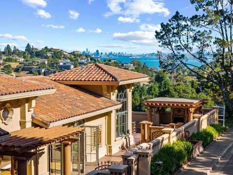 32 Via Los Altos, TIBURON, CA 94920