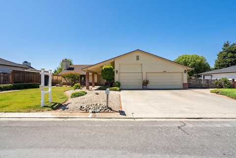 620 Lanini DR, HOLLISTER, CA 95023