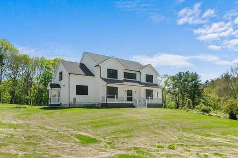 653 Main St, Acushnet, MA 02743