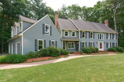 5 Fox Hill Lane, Norfolk, MA 02056