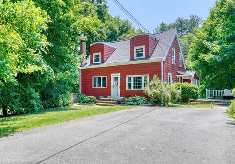 374 Park St, North Reading, MA 01864