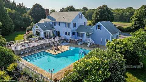 10 Hastings Ct, Dartmouth, MA 02747