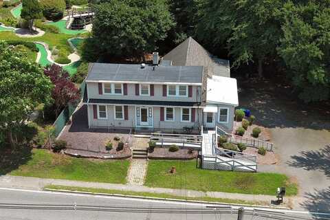 782 Newport Ave, Attleboro, MA 02703