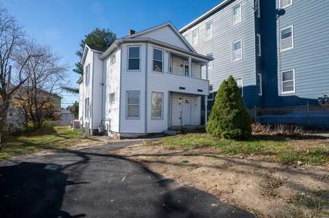 13 Seward St, Worcester, MA 01604