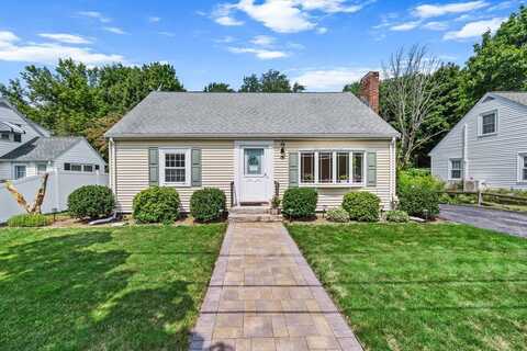 99 Brooks Ave, Quincy, MA 02169