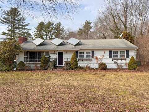 263 Cross Rd, Dartmouth, MA 02747