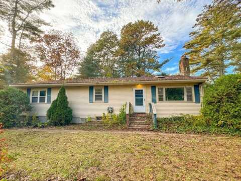 222 Lake Ave, Wareham, MA 02538