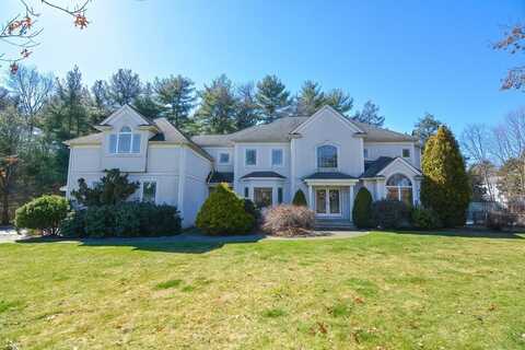 25 Colts Crossing, Canton, MA 02021