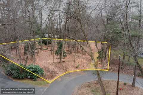 5 Dennis Rd, Longmeadow, MA 01106