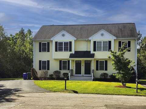 57 Fuller Av, Attleboro, MA 02703