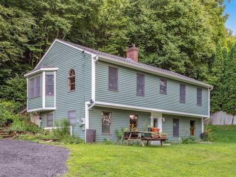 116 Wales Rd, Brimfield, MA 01010