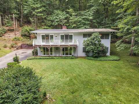 93 Vaughn Hill Rd, Bolton, MA 01740