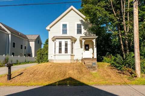 6 Franklin St, Pepperell, MA 01463