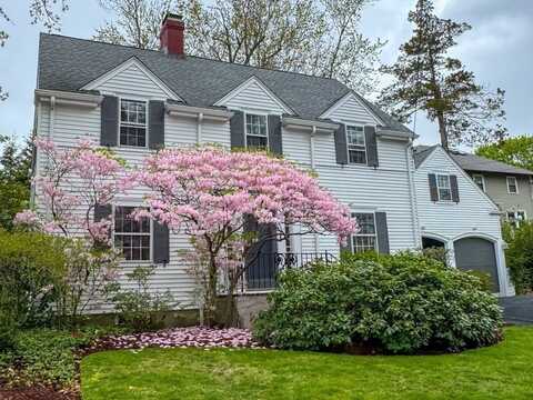 61 Hancock St, Newton, MA 02466