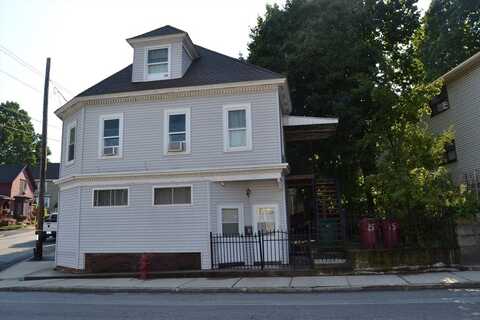 1073 Bridge St, Lowell, MA 01850