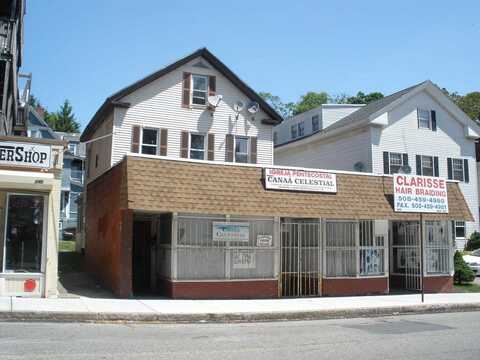 139-141 Pleasant St, Worcester, MA 01609