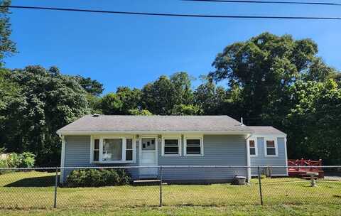 37 Old Onset Rd, Wareham, MA 02571