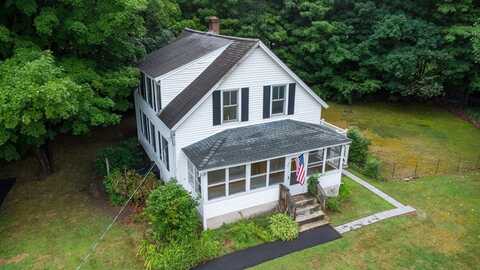 28 Piper Street, Leominster, MA 01453