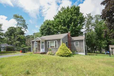 35 Lancaster Avenue, Plymouth, MA 02360