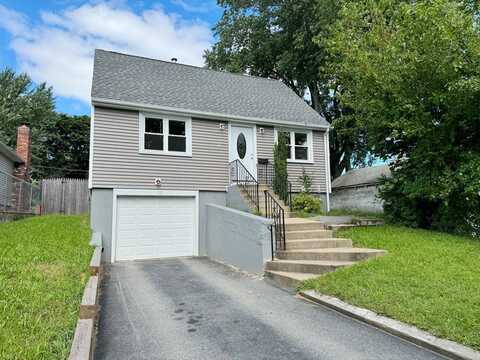 40 Barrett St, Cranston, RI 02910