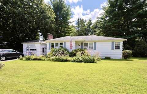 24 Hemlock Dr, Holliston, MA 01746