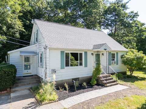 4 Twine Rd, Sterling, MA 01564