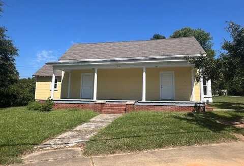 641 Cobb St, Milledgeville, GA 31061