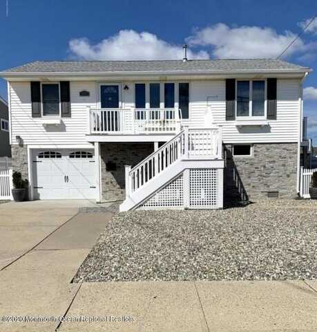 167 4th Avenue, Manasquan, NJ 08736