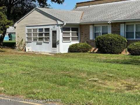 26 River Edge Drive, Brick, NJ 08724