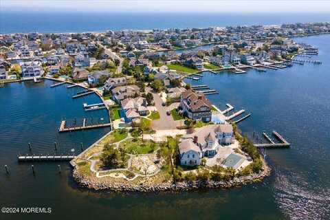 225 Channel Lane, Mantoloking, NJ 08738