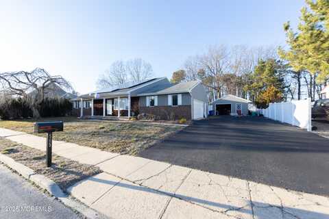 565 Brentwood Road, Forked River, NJ 08731