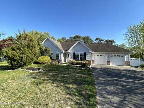 10 Laketree Court, Manchester, NJ 08759