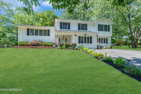 35 Chestnut Drive, Matawan, NJ 07747