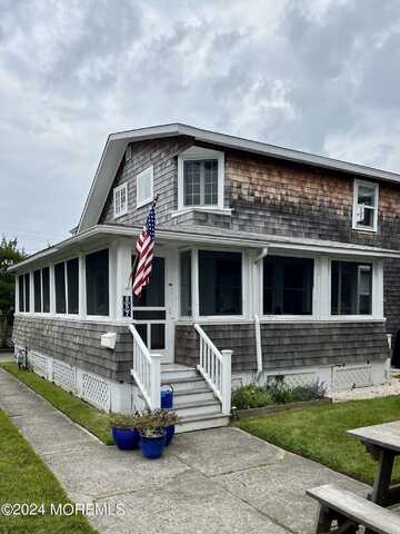 657 Lake Avenue, Bay Head, NJ 08742