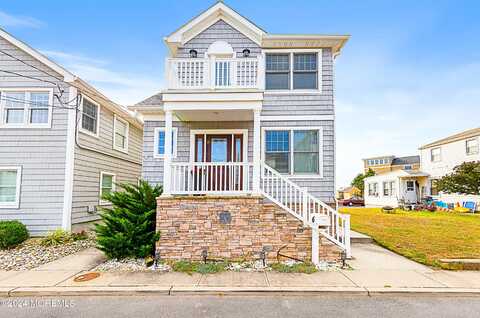 6 Via Ripa Way, Sea Bright, NJ 07760