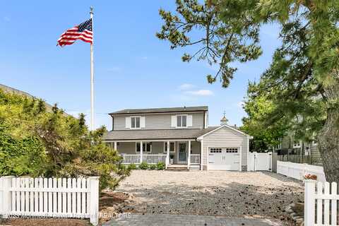 649 Main Avenue, Bay Head, NJ 08742