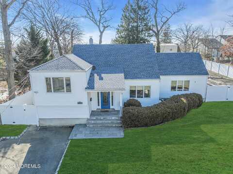 248 Jerome Avenue, Oakhurst, NJ 07755