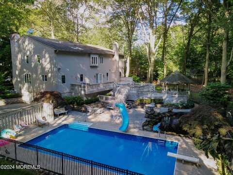 16 Seagull Lane, Lincroft, NJ 07738