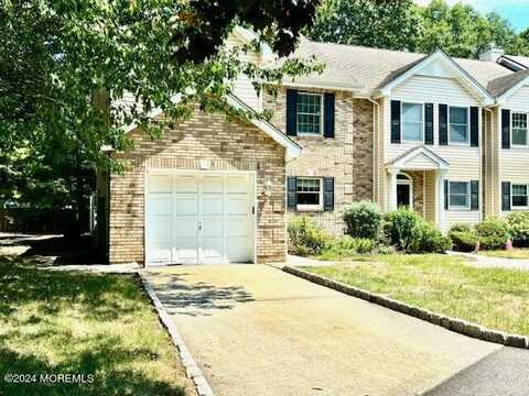 31 Weller Place, Holmdel, NJ 07733